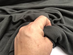 Jersey - med lidt uld, piguestrikket i koksgrå